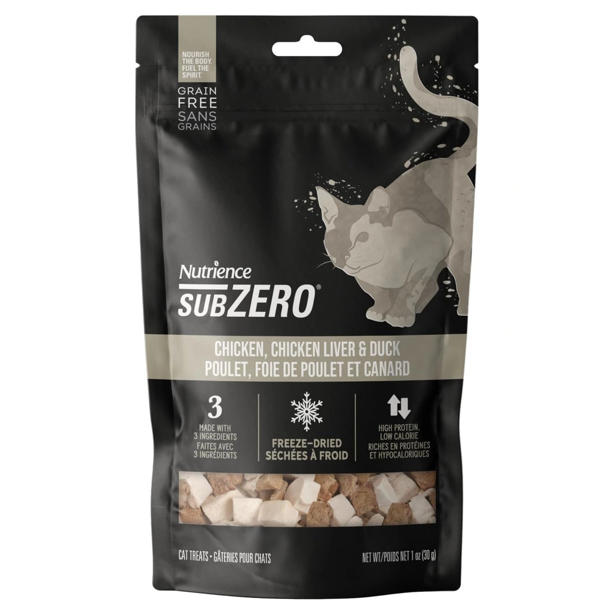 A front view of Nutrience SubZero freeze dried chicken duck cat treat bag on a white background