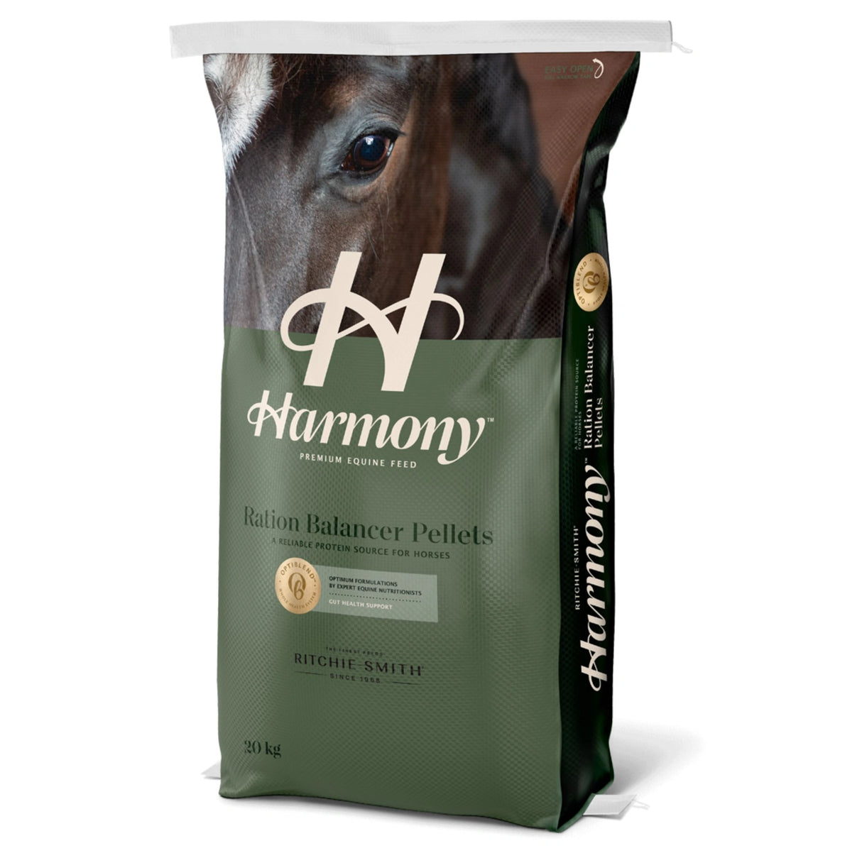 Front view of Ritchie-Smith Harmony Ration Balancer Pellets Horse Feed on a white background
