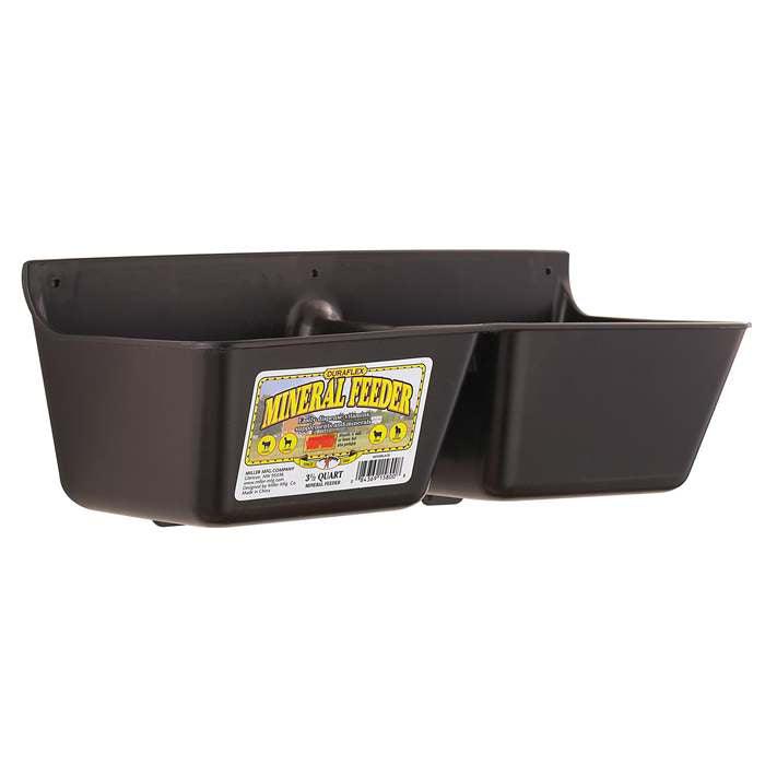 Salt/Mineral Feeder|Plastic|Wall Mount|3.5 Quart