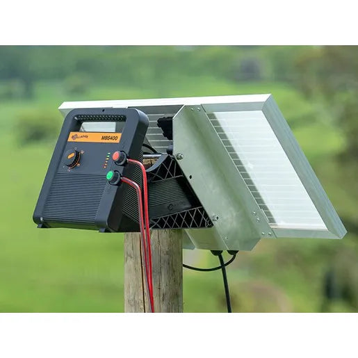 Gallagher MBS400 Multi-Power Fence Energizer – G390404 (110V, Battery & Solar, 4 Joules)