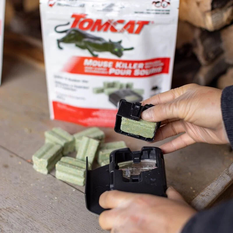 Tomcat® Mouse Killer Refillable Bait Station & Blocks